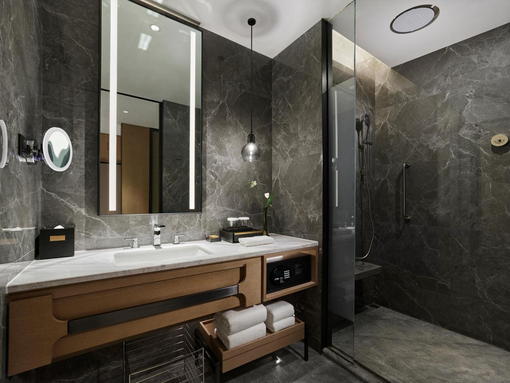 Doubletree By Hilton Chengdu Riverside - Close To Panda Base And Chengdu East Railway Exterior foto